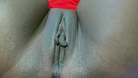 Snapshot of pretty5552 chatting on 10, 10, 2025 pretty5552 online show from 10, 10, 2025