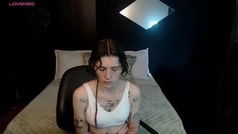 pretty_cristal22 online show from 21, 2, 2026