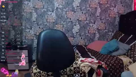 pretty_cristal22 online show from 17, 4, 2026