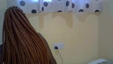 pretty_daniella online show from 17, 2, 2025
