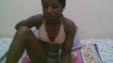 Snapshot of pretty_do chatting on 7, 2, 2026 pretty online show from 7, 2, 2026