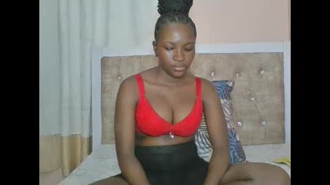 Snapshot of pretty_ebony2 chatting on 14, 2, 2026 Anne online show from 14, 2, 2026