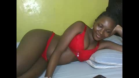 Snapshot of pretty_ebony2 chatting on 27, 2, 2026 Anne online show from 27, 2, 2026