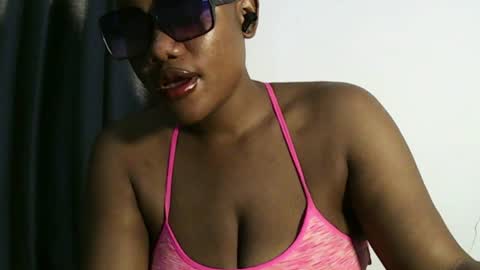 Snapshot of pretty_ebonymisstress chatting on 9, 7, 2026 Mira online show from 9, 7, 2026