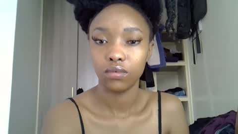 Snapshot of pretty_jazmine chatting on 14, 9, 2025 Jaz online show from 14, 9, 2025