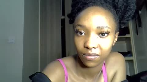 Snapshot of pretty_jazmine chatting on 17, 9, 2025 Jaz online show from 17, 9, 2025