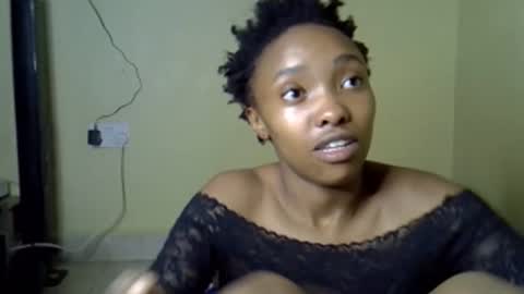 Snapshot of pretty_jazmine chatting on 26, 9, 2025 Jaz online show from 26, 9, 2025
