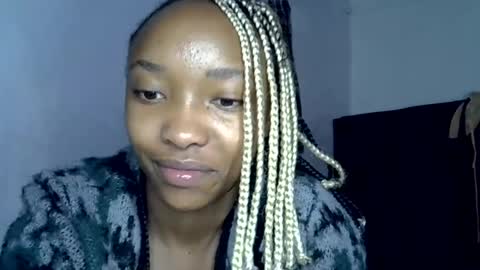 pretty jazminee online show from 22, 7, 2026