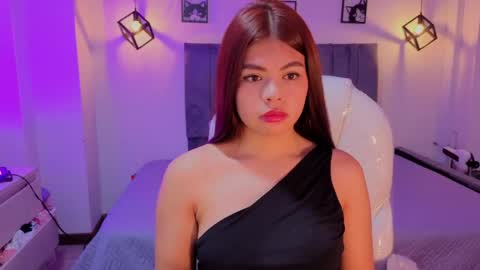 pretty online show from 4, 6, 2026