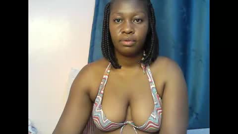 pretty_kylah online show from 21, 12, 2025