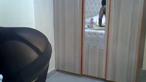 Snapshot of pretty_lida chatting on 15, 12, 2025 pretty_lida online show from 15, 12, 2025