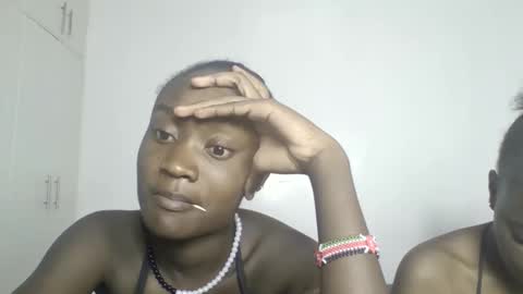 pretty luv1 online show from 15, 1, 2026