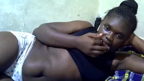 Snapshot of pretty_melan chatting on 4, 4, 2026 pretty_melan online show from 4, 4, 2026