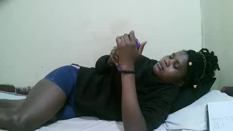 Snapshot of pretty_mellan chatting on 30, 1, 2025 pretty_mellan online show from 30, 1, 2025