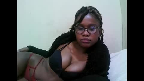 Snapshot of pretty_mellan chatting on 6, 2, 2025 pretty_mellan online show from 6, 2, 2025