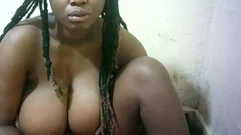 Snapshot of pretty_milan chatting on 1, 7, 2026 pretty_milan online show from 1, 7, 2026