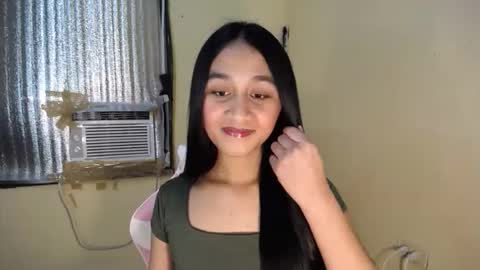 Snapshot of pretty_morenaxx chatting on 14, 9, 2025 Marimar online show from 14, 9, 2025