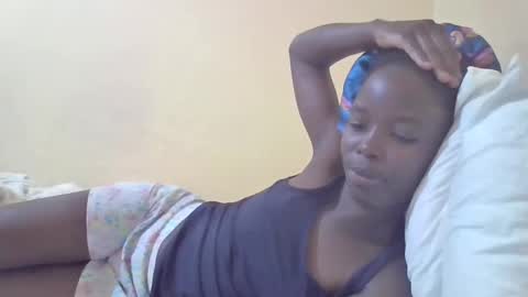 pretty_petite_ebony online show from 14, 1, 2025