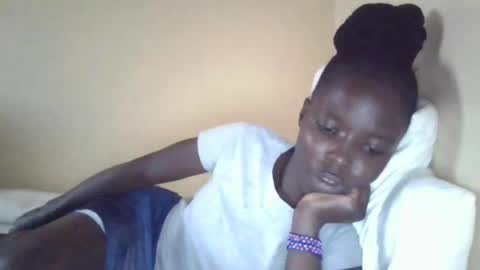 pretty_petite_ebony online show from 27, 1, 2025