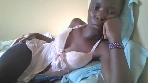 pretty_petite_ebony online show from 16, 2, 2025