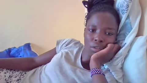pretty_petite_ebony online show from 26, 2, 2025