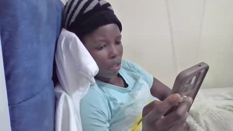 pretty_petite_ebony online show from 3, 4, 2026