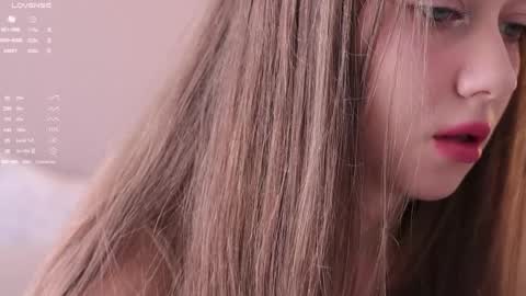 Elina online show from 31, 3, 2026