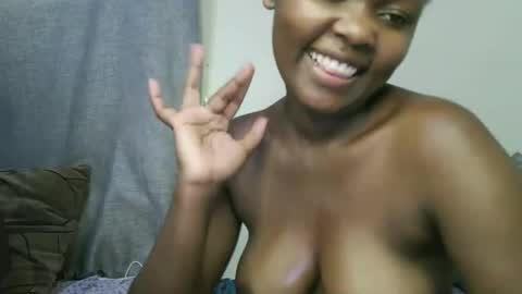 pretty_shanz online show from 17, 10, 2025