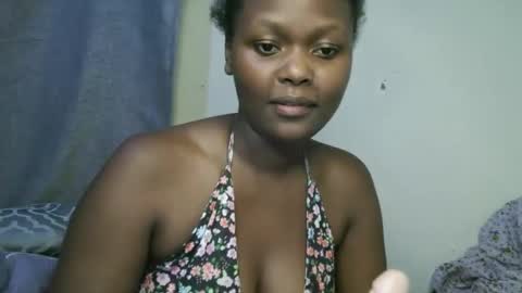 pretty_shanz online show from 17, 10, 2025