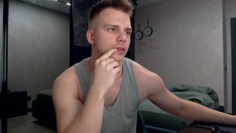 Justin online show from 3, 12, 2024