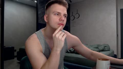 Justin online show from 4, 12, 2024