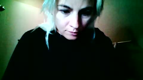 Snapshot of prettybabypetite chatting on 10, 11, 2025 Missy Jack online show from 10, 11, 2025