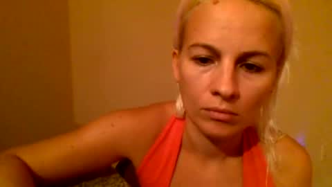 Snapshot of prettybabypetite chatting on 25, 11, 2025 Missy Jack online show from 25, 11, 2025