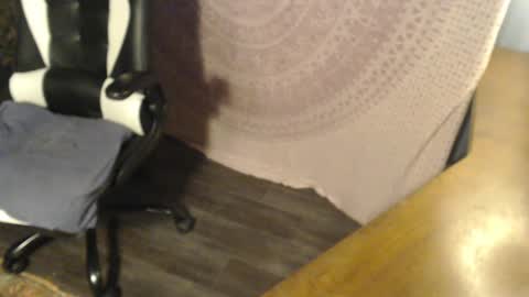 prettybigben online show from 24, 1, 2025