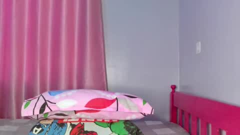 Snapshot of prettybigclit_ebony chatting on 13, 9, 2025 prettybigclit_ebony online show from 13, 9, 2025