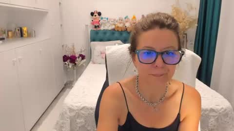Snapshot of prettyblackeyes chatting on 19, 7, 2026 wilma online show from 19, 7, 2026
