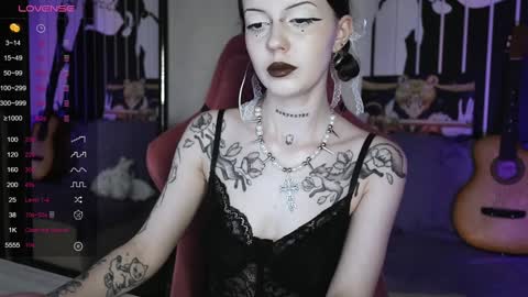 Violet online show from 27, 12, 2024