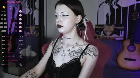 Violet online show from 30, 12, 2024