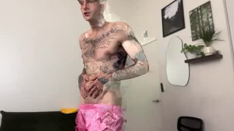 pretty boy online show from 19, 7, 2026