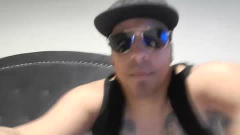 Snapshot of prettydaddyik6992 chatting on 22, 3, 2026 DADDYDICRICO6969 online show from 22, 3, 2026