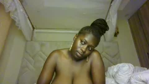 Snapshot of prettydulce chatting on 1, 8, 2026 prettydulce online show from 1, 8, 2026