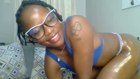 Snapshot of prettyela chatting on 6, 1, 2026 PrettyEla online show from 6, 1, 2026