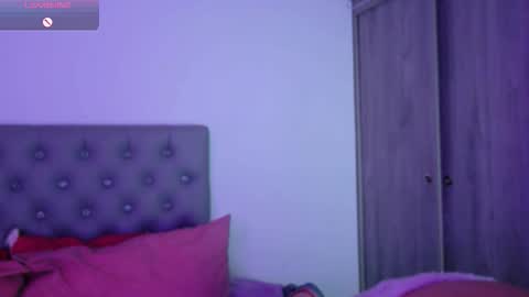 Snapshot of prettyemma_ chatting on 18, 12, 2025 Emma online show from 18, 12, 2025