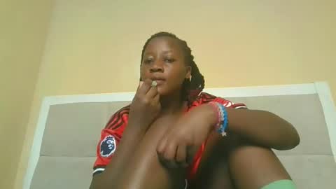 Snapshot of prettyeve25 chatting on 23, 9, 2025 eve online show from 23, 9, 2025