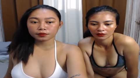 Snapshot of prettylittle_lady chatting on 24, 10, 2025 prettylittle_lady online show from 24, 10, 2025