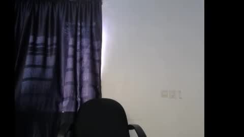 mia online show from 16, 11, 2025