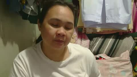 Snapshot of prettynhing chatting on 5, 1, 2025 Nhing online show from 5, 1, 2025