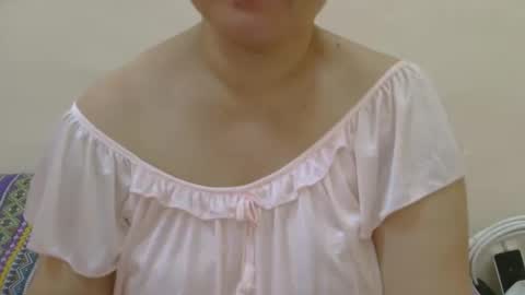 Snapshot of prettynhing chatting on 13, 9, 2025 Nhing online show from 13, 9, 2025