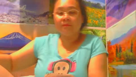 Snapshot of prettynhing chatting on 29, 11, 2025 Nhing online show from 29, 11, 2025