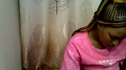 Snapshot of prettyshasha_ chatting on 25, 9, 2025 prettyshasha_ online show from 25, 9, 2025